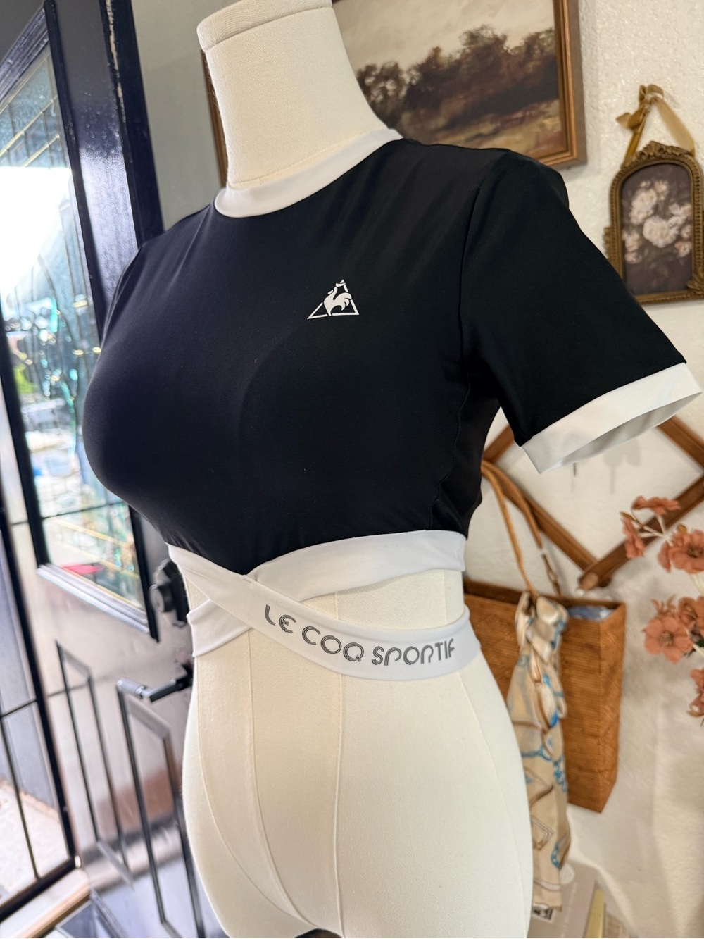 Le Coq Sportif Black and White Short-Sleeve Cropped Tee - Picture 2 of 4